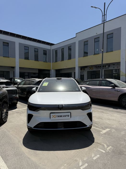 Zeekr 7X Ultra 2026 Full 4WD chegirma narxlarda