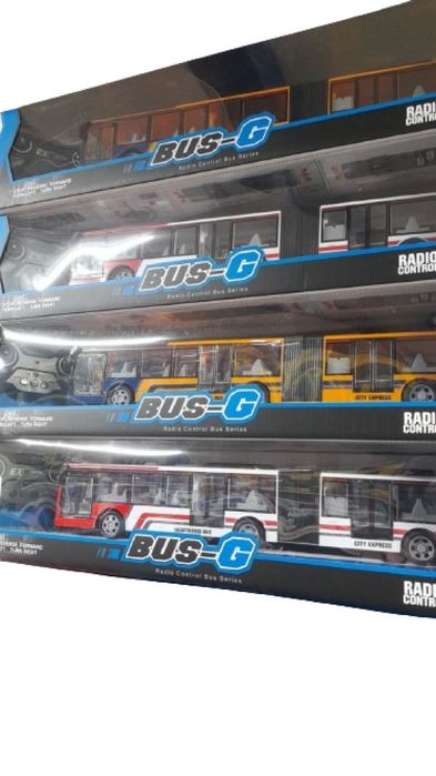 Реалистичен автобус с дистанционно управление – перфектното съчетание