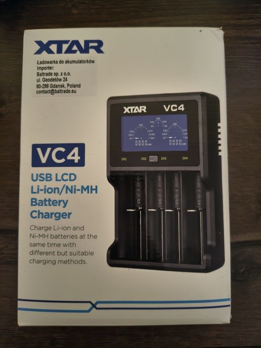 Incarcator XTAR VC4 pentru 4 acumulatori Li-Ion sau Ni-Mh