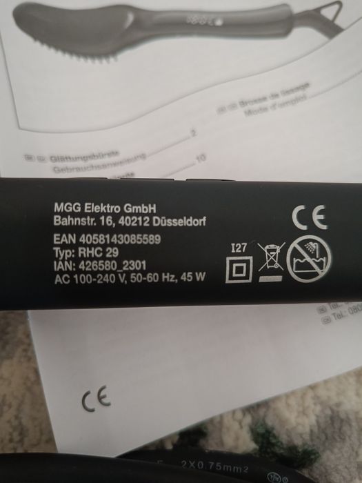 Perie întins părul