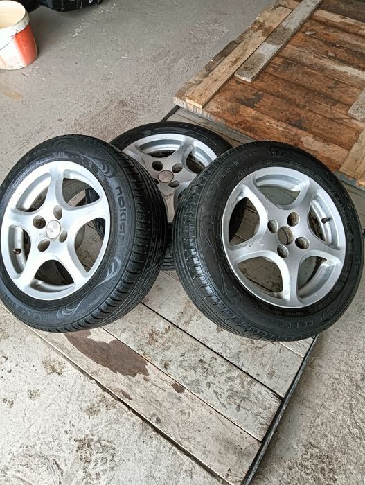 Продам колесо летние