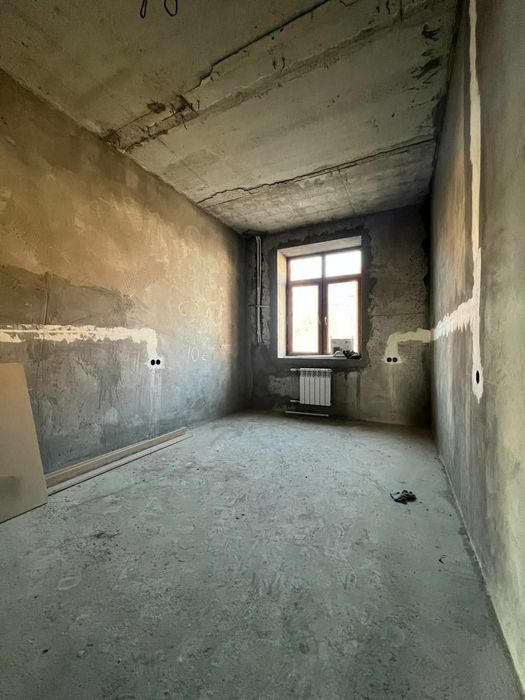 Продаётся кв-ра в новостройке Етти Чинор 4 -х комн Юнусабадский район