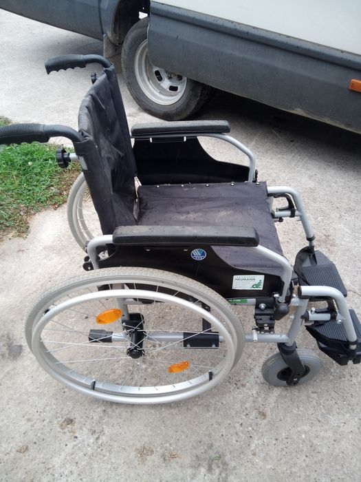 Donez Cărucior pentru persoane cu dizabilități