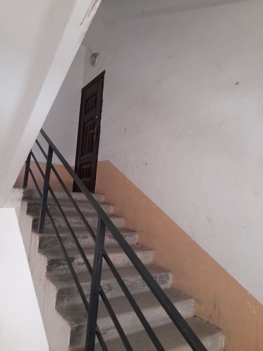 2 xonalik uy ijaraga beriladi.