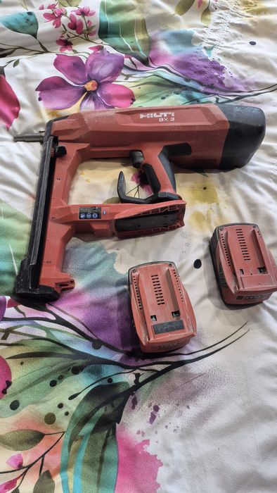 ХИЛТИ BX3  в перфектно техническо състояние