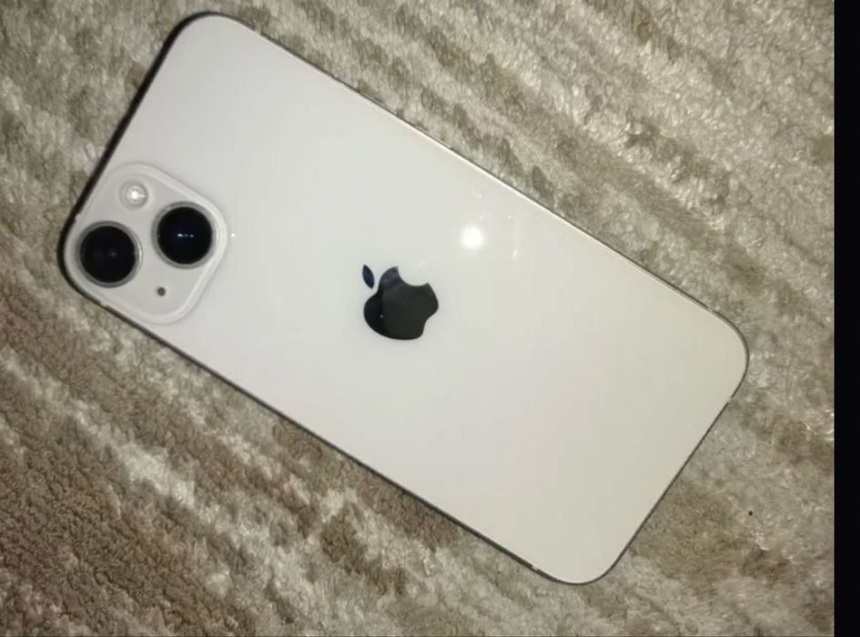 Iphone 14 , 78 акб, в одних руках
