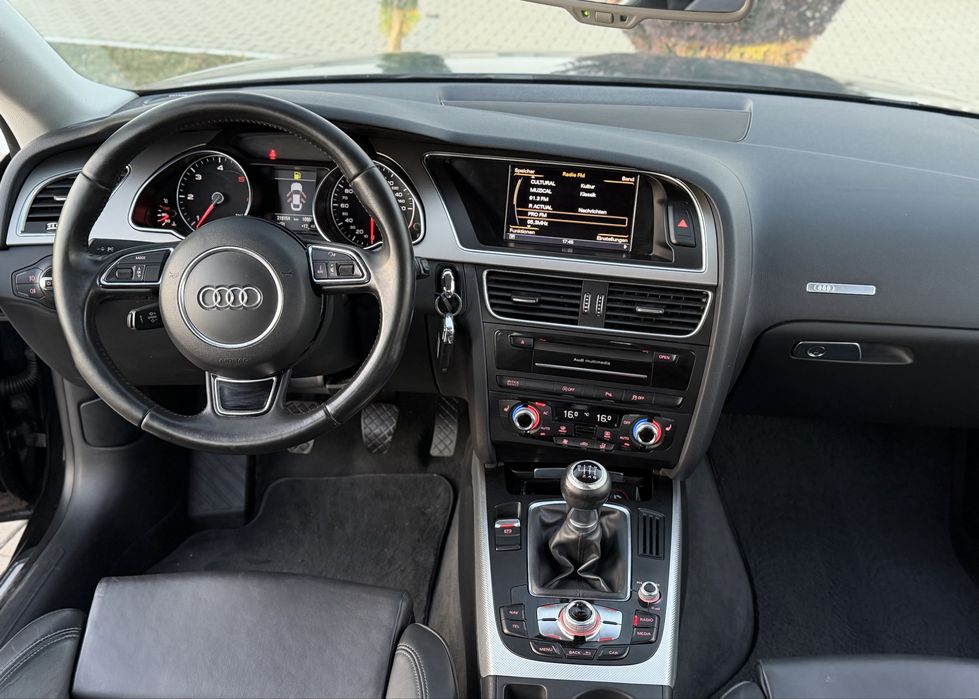 Audi A5 2013 2.0 TDI 177cp S-Line Deosebit !
