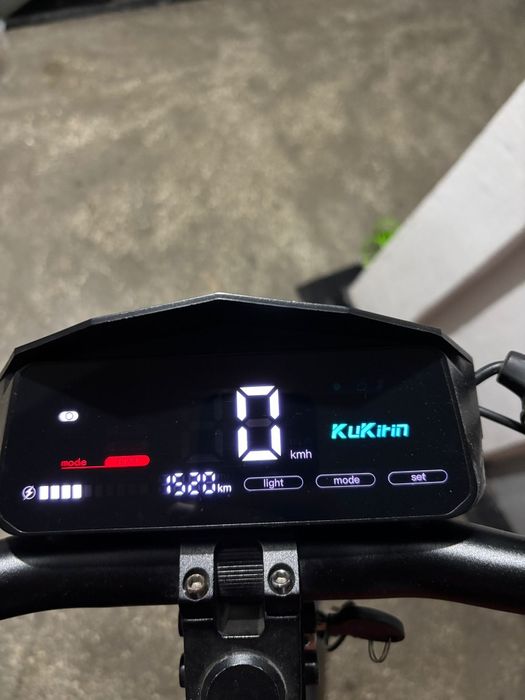 Trotinetă KUKIRIN G4