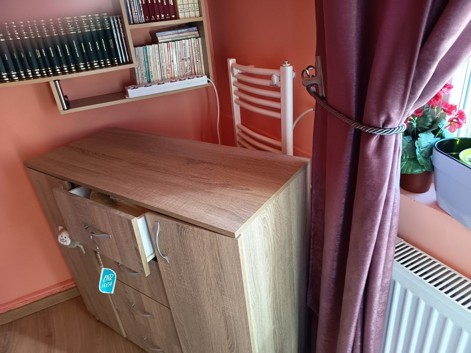 Comodă pentru tv. s-au lenjerie.