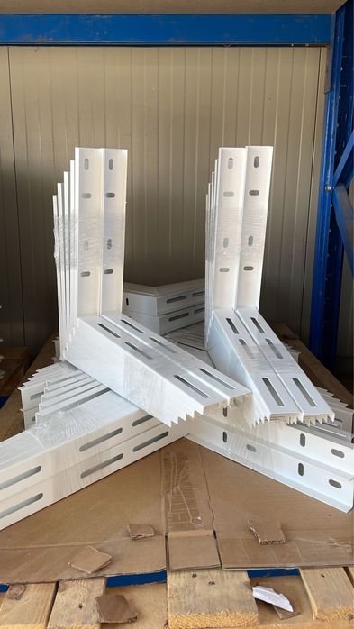 Aparate AC - elemete montaj ȚeavaCupru izolata ,Suporti, Dibluri.