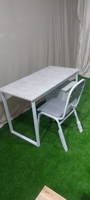Loft stollar , Tumba