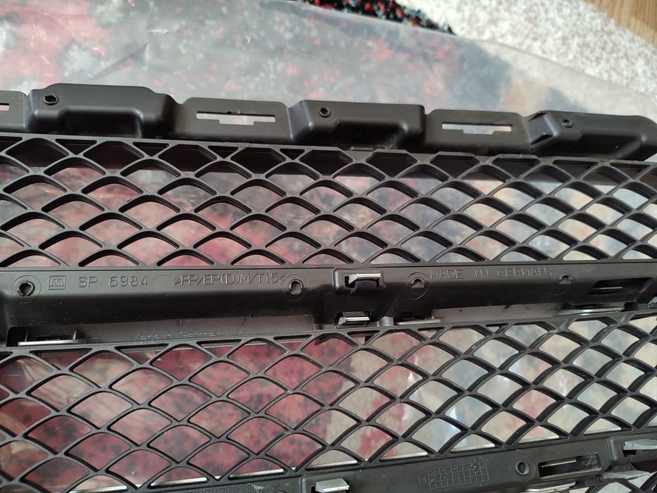 Grila Mercedes C Class