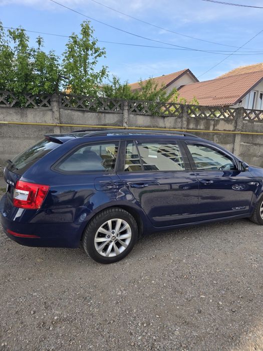 Vând skoda octavia model 3 break
