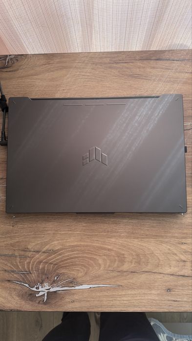 Продам ASUS TUF Gaming F17 FX707VUR