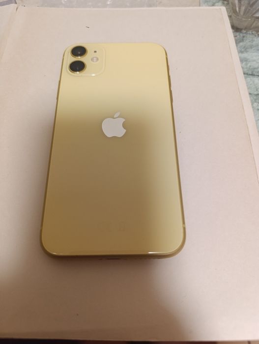 Vind iPhone 11 impecabil
