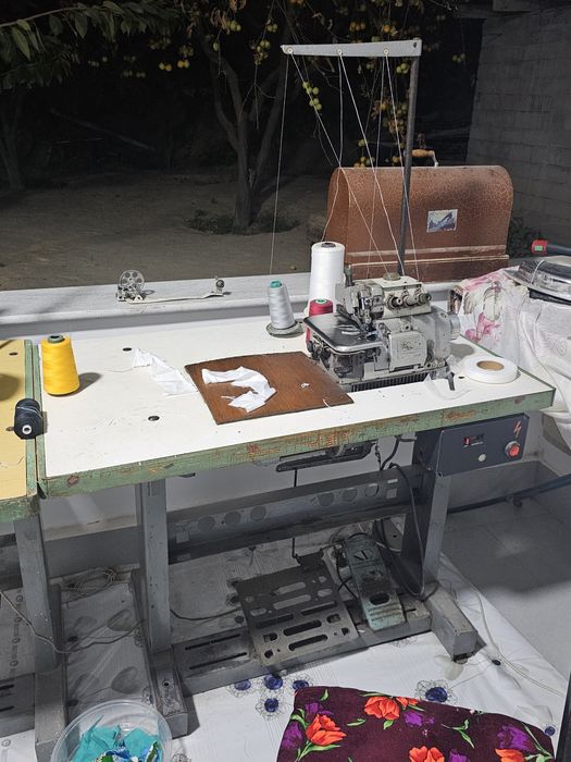 Трикотажные оверлок