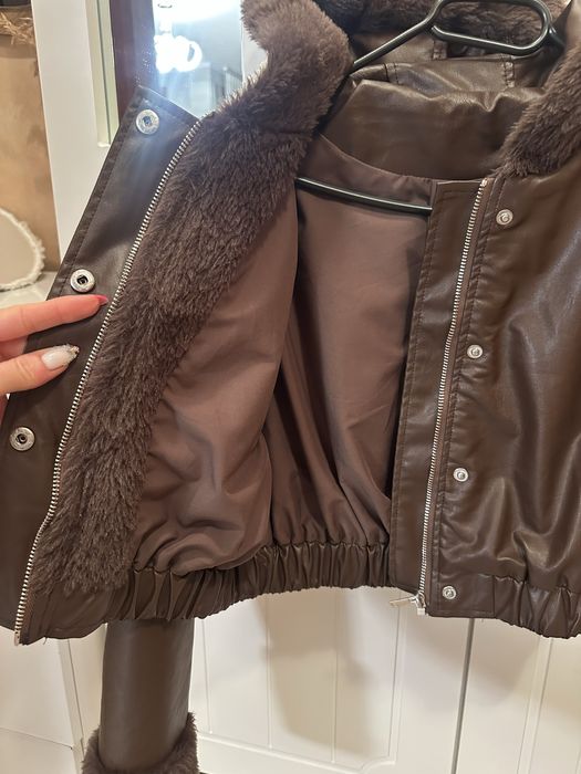 Кожено яке с качулка
