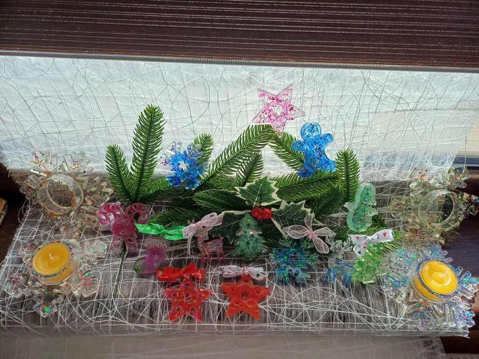 Коледни играчки от епоксидна смола - идеален коледен подарък