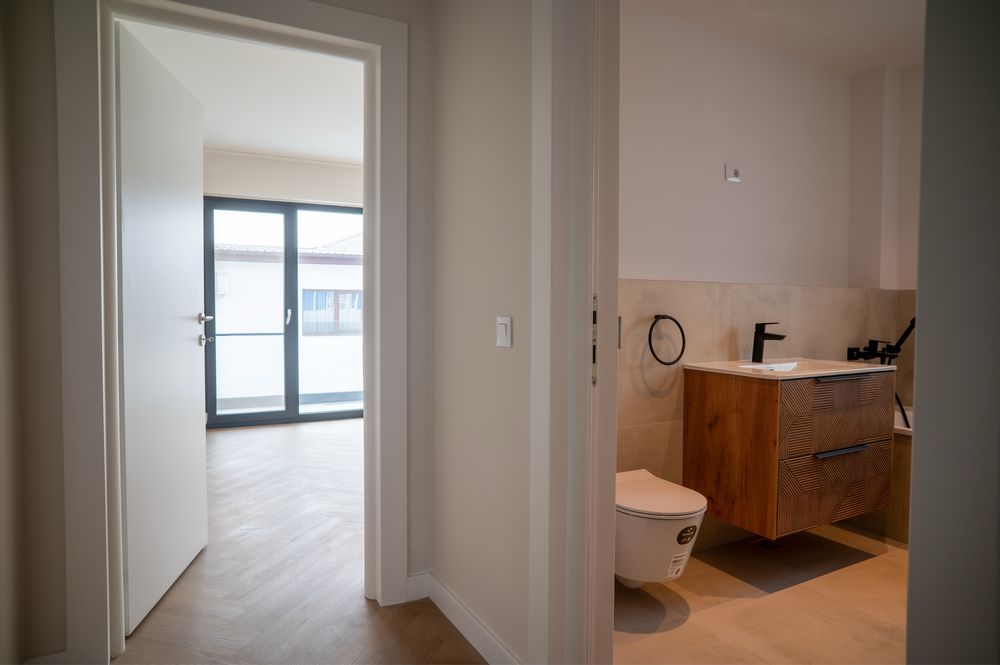 Inchiriez casa mobilata si utilata zona Ford