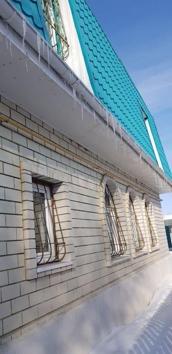 Продам двухэтажный дом