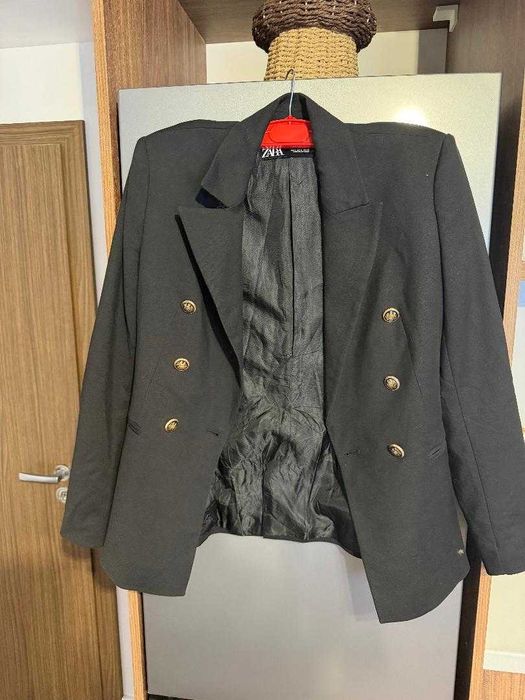 Сако ЗАРА. Черно,S