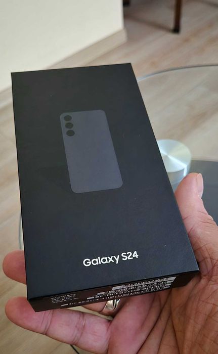 Бартер Samsung Galaxy S24, 256gb - Отличен!