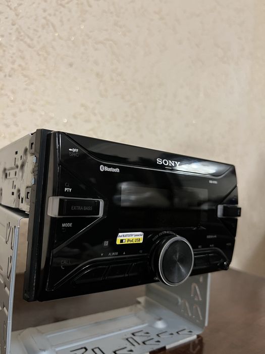 Sony DSX-B700 Original magnitafon sotiladi