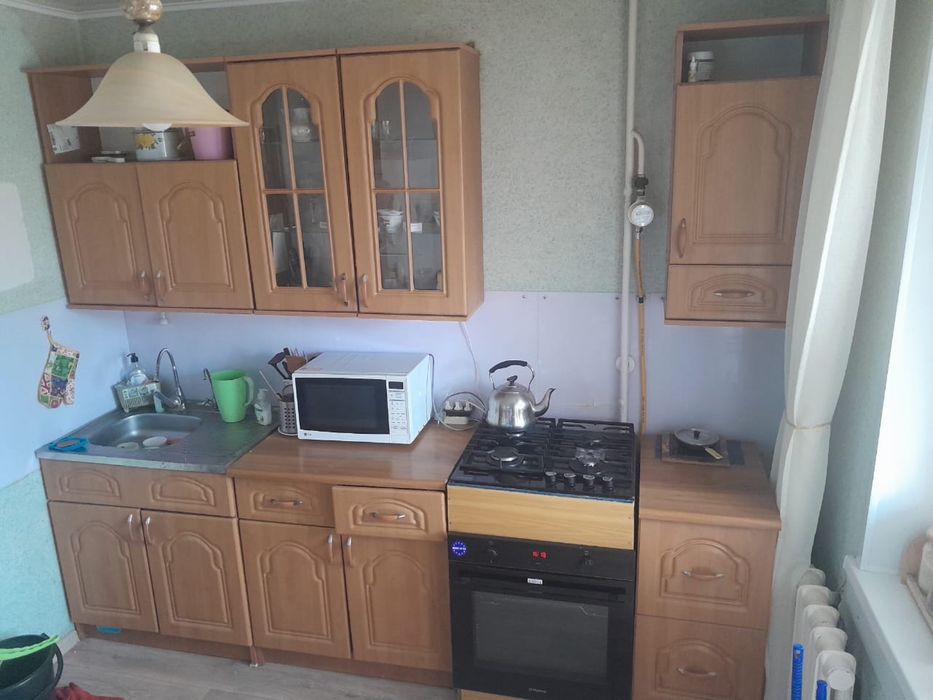 продам кухонный гарнитур