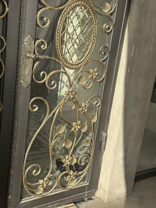 Продается дверь для участок