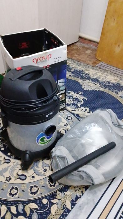 Пылесос водяной...