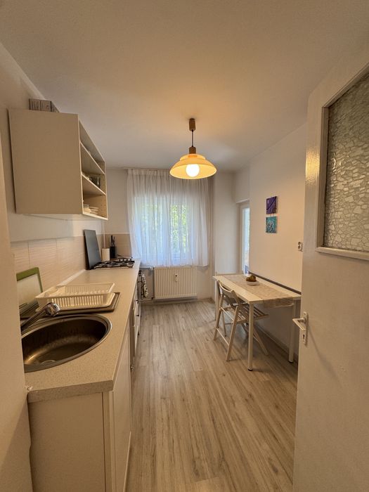 Proprietar inchiriez apartament 2 camere, zona Academia Militara, mobilat si utilat complet