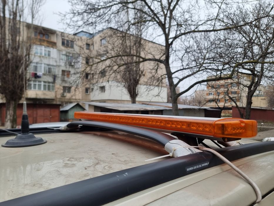 Rampa girofar pt mașina de insotire