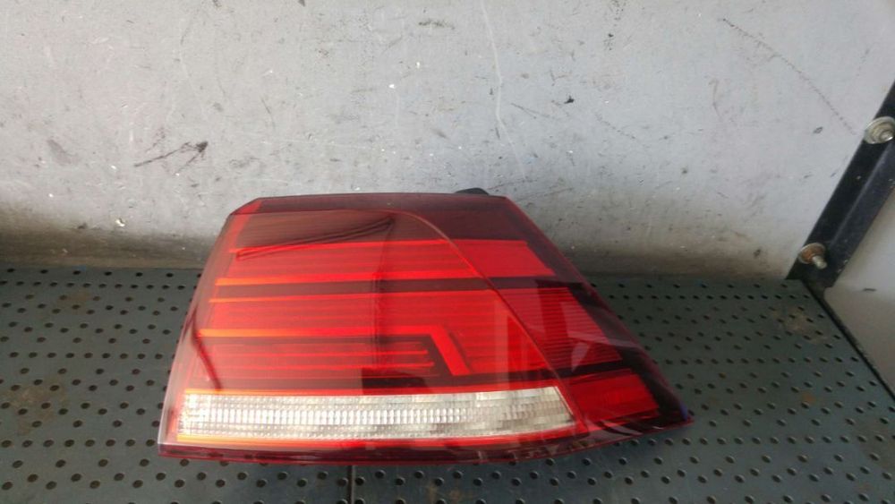 Stop tripla lampa dreapta aripa vw golf 7 5g1 bq1 be1 be2 5g0945096q l90120960