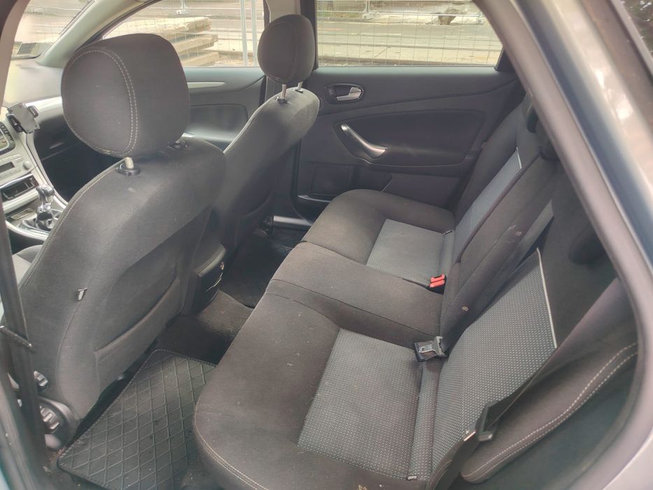 FORD Mondeo 2010 — imagine 2