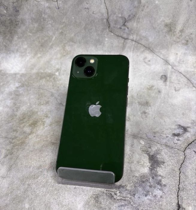 Продается Айфон 13, в отличном состояние,