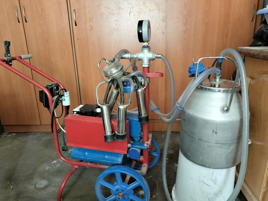 Доильний аппарат