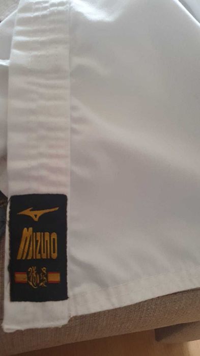 Кимоно для карате, борцовка для самбо с перчатками с комплектом