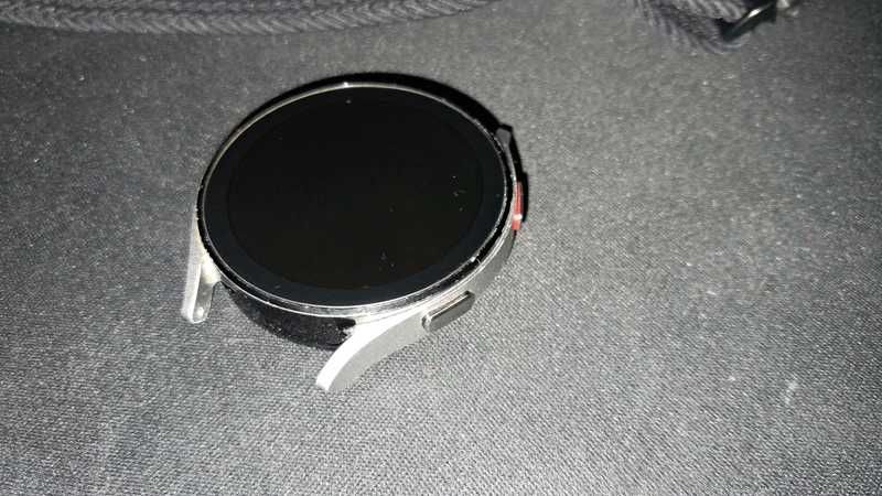 Samsung Galaxy Watch 4
