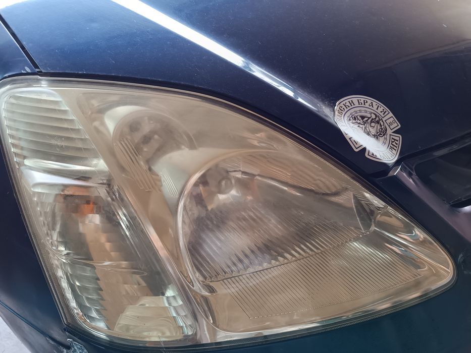 Полиране на фарове