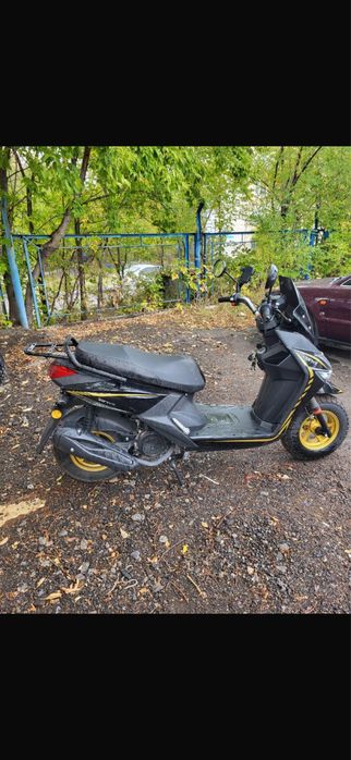 Продам скутер Samurai 150