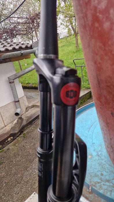 Furca Rockshox Silver 35 Air Travel 150mm roata 27.5" Ax 15x110 E-bike Approved