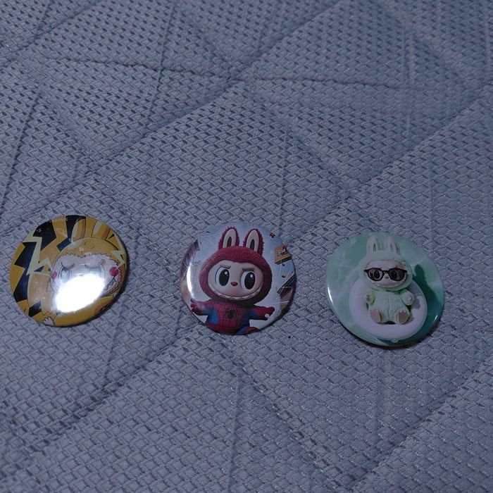 аппарат для значков