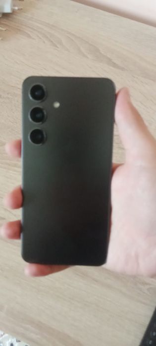 Samsung S24 на Snapdragon