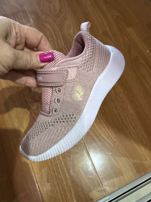 Обувь для девочки