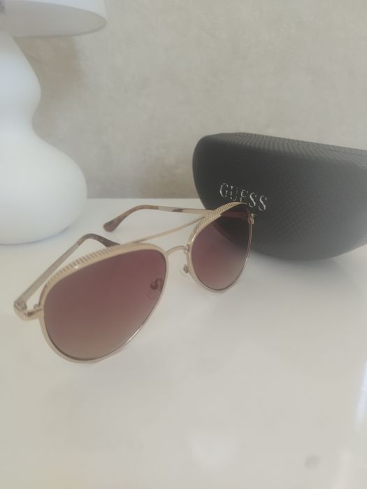 Слънчеви очила Guess