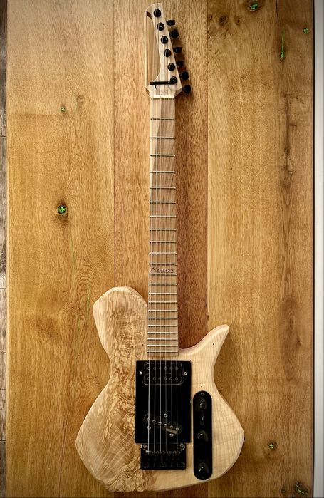 Chitara electrica handmade Mandate Defiant