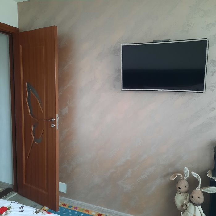 Inchiriez apartament