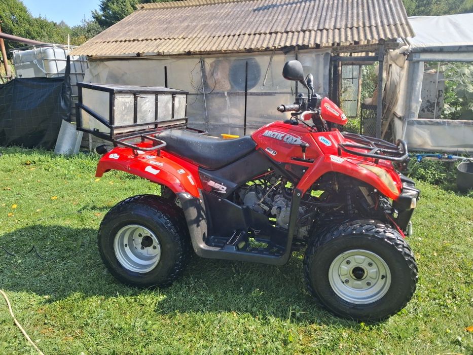 Atv arctic cat 250cc