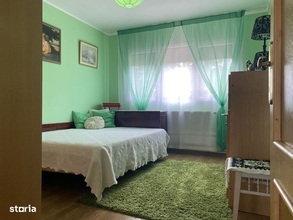 Oaza de liniste si verdeata! Vanzare casa cu 5 camere in Pucioasa
