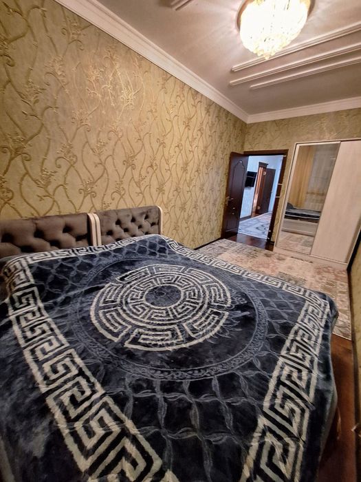 Новза метро 10 дакика юлда квартира